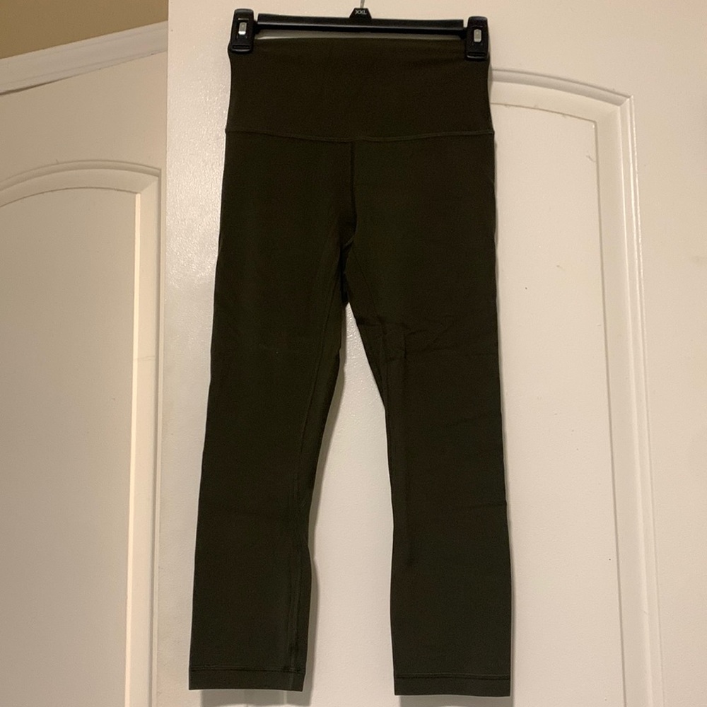 Lululemon Green Align crop leggings